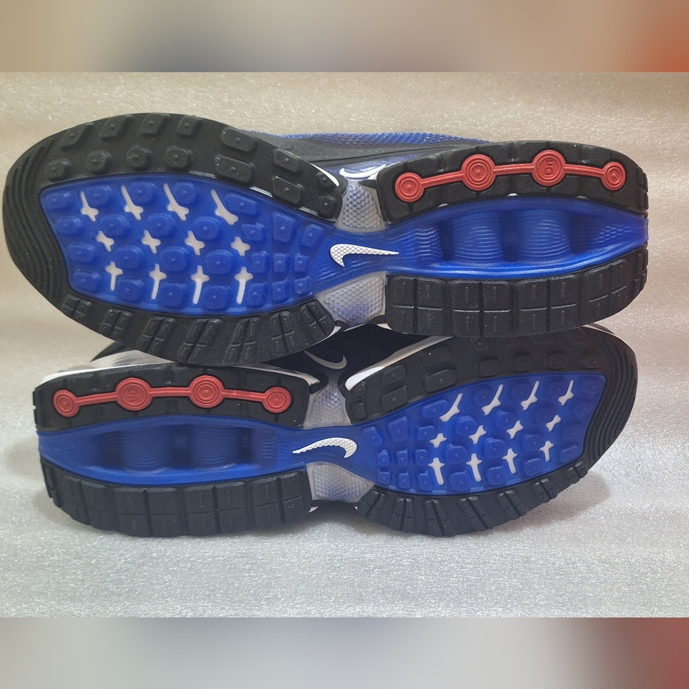 Nike Air Max DN Sneakers - Picture 6 of 6